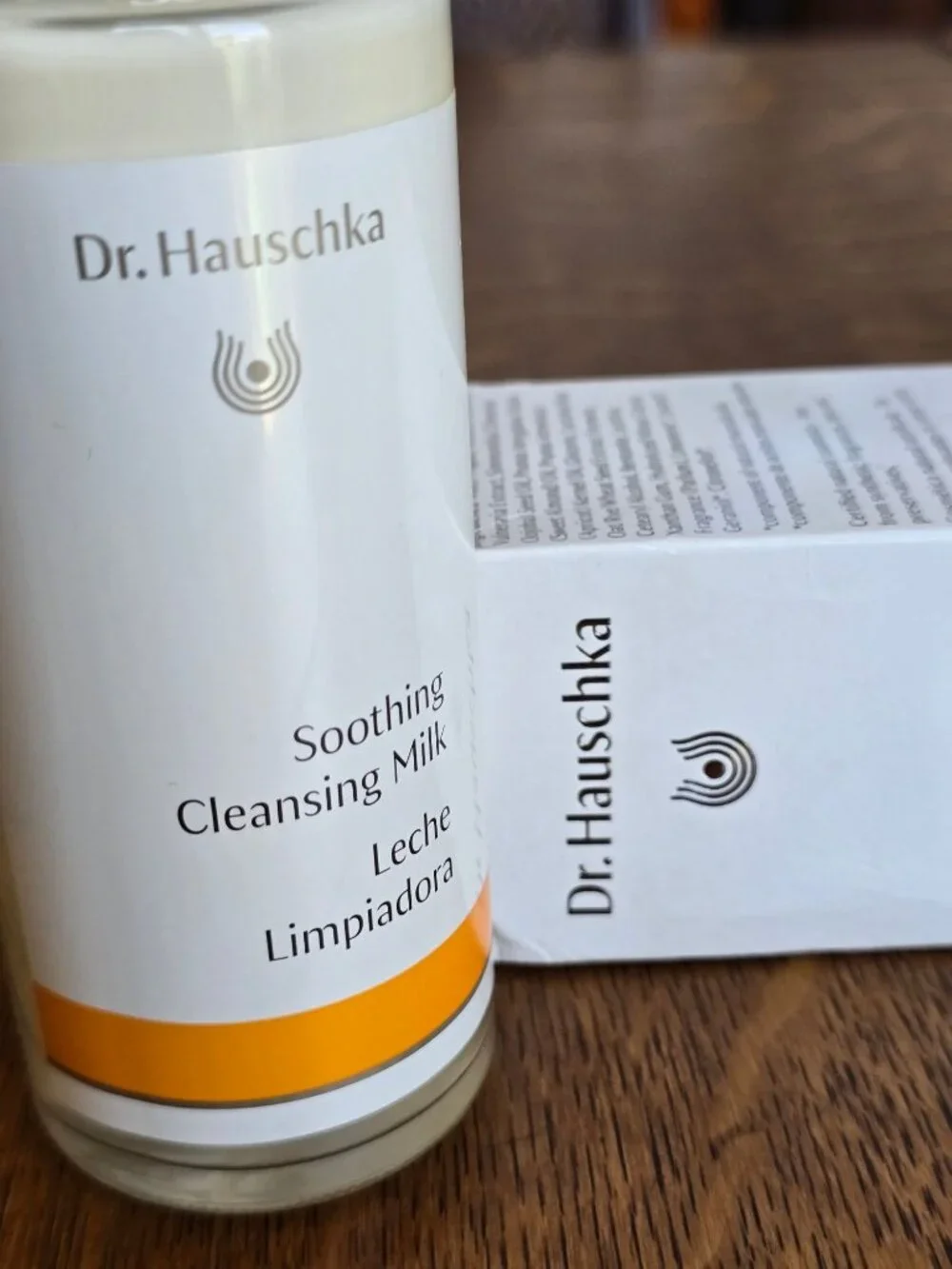 Dr. Hauschka Soothing Cleansing Milk 145mL